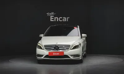 Mercedes-Benz B-Class 2015, 130600 км, за 4569.53 USD