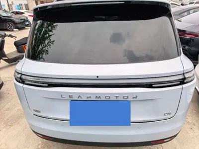 Leapmotor Leapmotor C16 2025, 20000 км, за 16597.68 USD