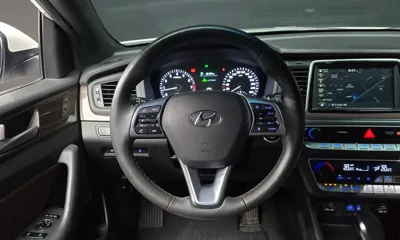 Hyundai Sonata 2018, 75304 км, за 9452.68 USD - фото 13
