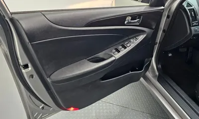Hyundai Sonata 2013, 24843 км, за 3908.8 USD - фото 24