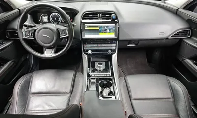 Jaguar XE 2018, 97376 км, за 5185.77 USD - фото 7