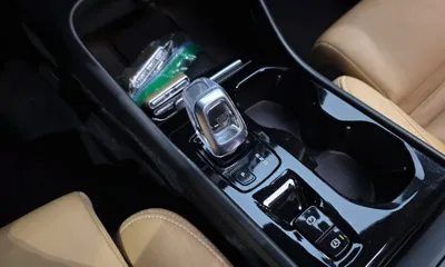 Volvo XC40 2020, 59921 км, за 17516.44 USD - фото 9