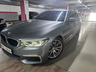 BMW 5-Series · 2019 год