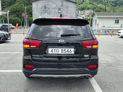 Kia Sorento 2018, 129073 км, за 11105.24 USD