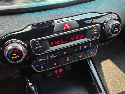 Kia Sorento 2018, 129073 км, за 11105.24 USD - фото 17