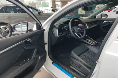 Audi A3 2025, 100 км, за 24454 USD - фото 18