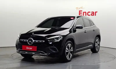 Mercedes-Benz GLA-Class · 2021 год