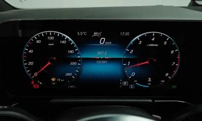 Mercedes-Benz GLA-Class 2021, 101591 км, за 16848.36 USD - фото 8
