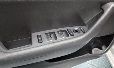 Hyundai Sonata 2015, 74970 км, за 6498.62 USD - фото 19
