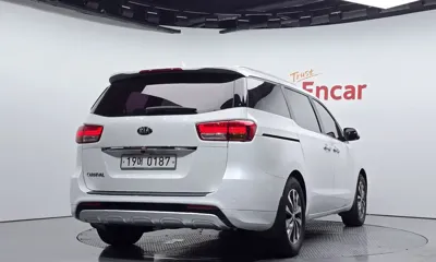 Kia Canival 2017, 174971 км, за 5112.28 USD