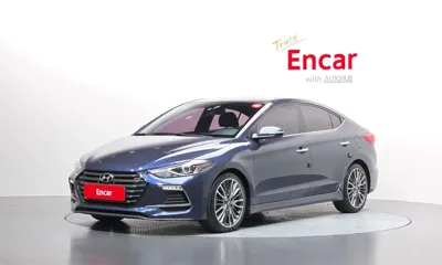 Hyundai Avante · 2017 год