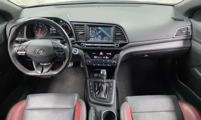 Hyundai Avante 2017, 122375 км, за 5901.27 USD - фото 7