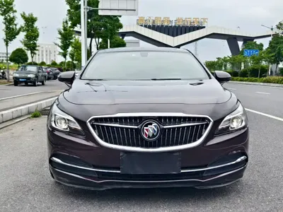 Buick LaCrosse 2017, 129000 км, за 7337.66 USD