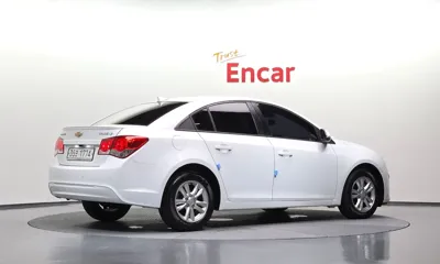 ChevroletGMDaewoo Cruze 2014, 70183 км, за 2225.29 USD