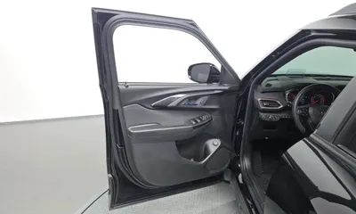 ChevroletGMDaewoo Trailblazer 2023, 118797 км, за 44505.71 USD - фото 24