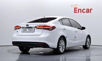 Kia K3 2017, 158888 км, за 4135.49 USD