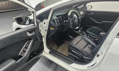 Kia K3 2017, 158888 км, за 4104.24 USD - фото 10