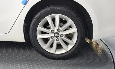 Kia K3 2017, 158888 км, за 4104.24 USD - фото 21