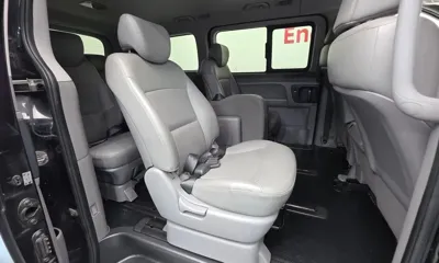 Hyundai Starex 2017, 80392 км, за 8861.76 USD - фото 19