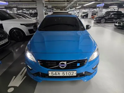 Volvo S60 · 2017 год