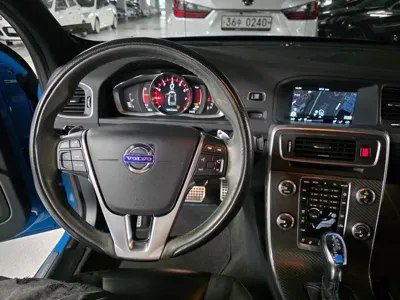 Volvo S60 2017, 96000 км, за 16935.8 USD - фото 11