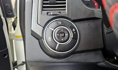 KG_Mobility_Ssangyong KORANDO 2016, 123140 км, за 5629.13 USD - фото 20