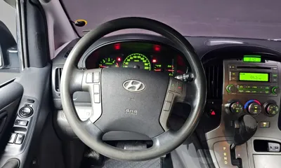 Hyundai Starex 2011, 119180 км, за 4012.17 USD - фото 12