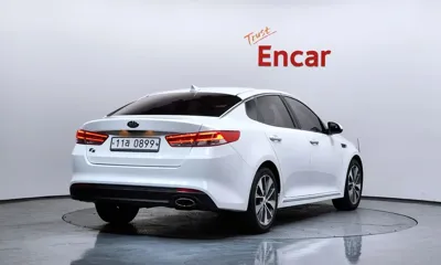 Kia K5 2016, 159099 км, за 4618.43 USD
