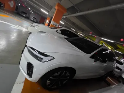 Volvo XC60 2026, 5409 км, за 19329 USD