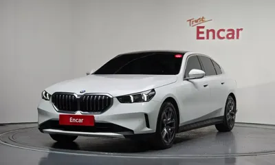 BMW 5-Series · 2024 год