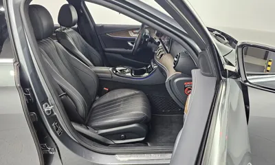 Mercedes-Benz E-Class 2019, 63692 км, за 16604.8 USD - фото 10