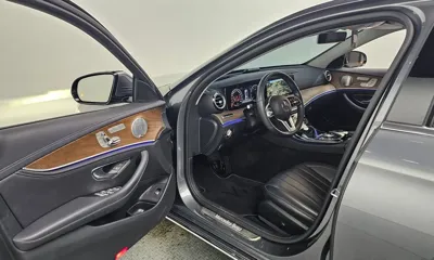 Mercedes-Benz E-Class 2019, 63692 км, за 16604.8 USD - фото 26