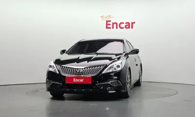 Hyundai Grandeur 2015, 114872 км, за 5667.76 USD