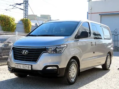 Hyundai Starex 2021, 64214 км, за 7735.81 USD