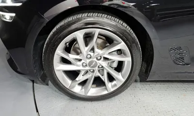 Genesis G70 2022, 30281 км, за 18403.96 USD
