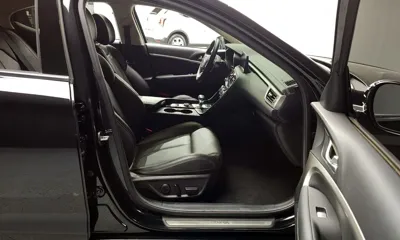 Genesis G70 2022, 30281 км, за 18403.96 USD - фото 11