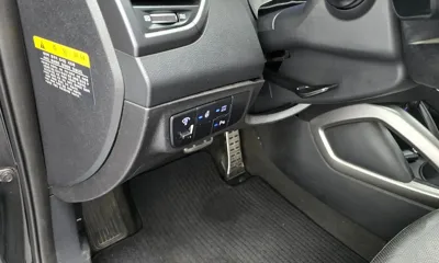 Hyundai Veloster 2014, 121849 км, за 3841.89 USD - фото 18