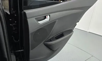Hyundai Veloster 2014, 121849 км, за 3841.89 USD - фото 25