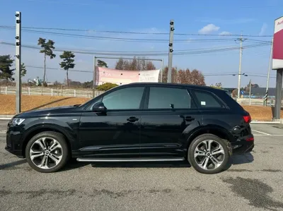 Audi Q7 2022, 88500 км, за 35103.67 USD - фото 15