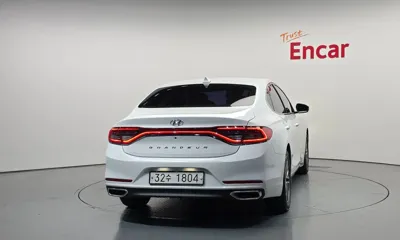 Hyundai Grandeur 2019, 89252 км, за 9780.75 USD