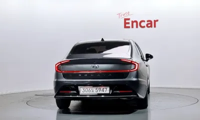 Hyundai Sonata 2022, 73422 км, за 13071.46 USD