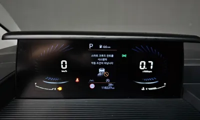 Hyundai Staria 2023, 118227 км, за 13088.32 USD - фото 8