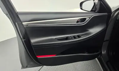 Hyundai Grandeur 2022, 79925 км, за 15309.45 USD - фото 24