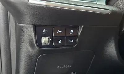 Hyundai Grandeur 2022, 79925 км, за 15309.45 USD - фото 27