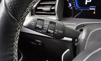 KG_Mobility_Ssangyong Torres 2023, 47221 км, за 13805.58 USD - фото 15