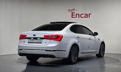 Kia K7 2013, 145895 км, за 4358.58 USD