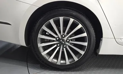 Kia K7 2013, 145895 км, за 4358.58 USD