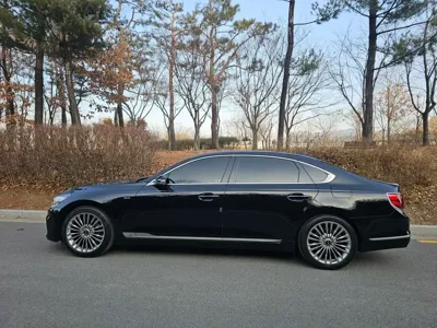 Kia K9 2019, 180023 км, за 11529.57 USD