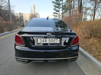 Kia K9 2019, 180023 км, за 11529.57 USD