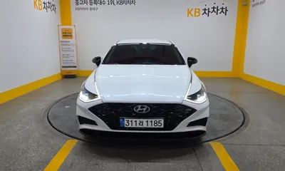 Hyundai Sonata 2022, 30543 км, за 18576.87 USD